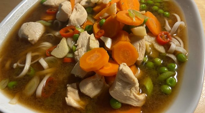 Miso-Gemüse-Suppe mit Hähnchen – Rezept | Zx - zarkov.de