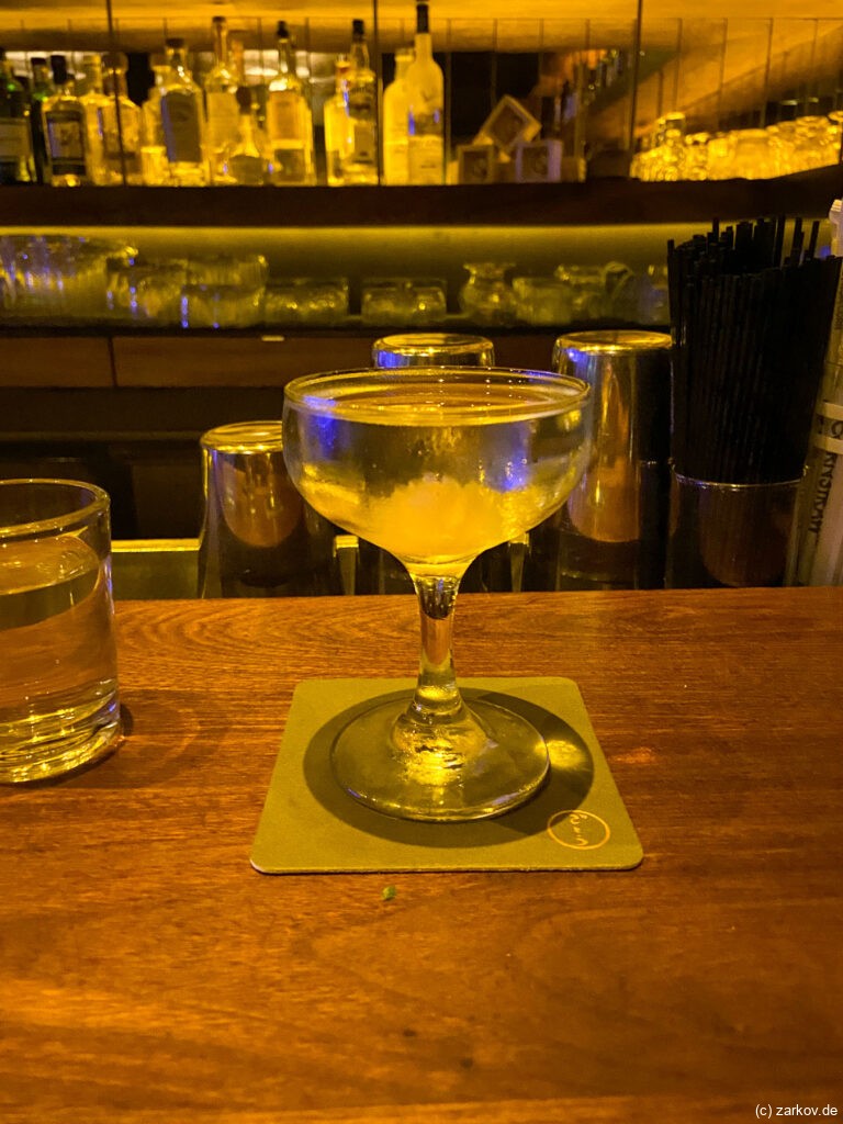 20230910 New York 02 - Bar Goto (04) Sakura Martini