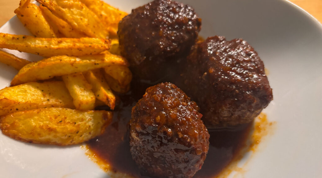 Gehaktballen mit Sauce