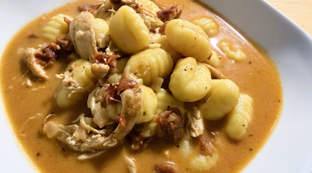 Gnocchi Hähnchen Suppe