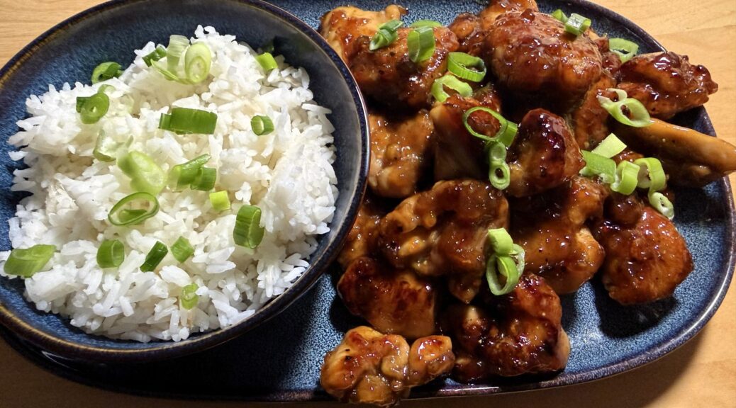 Hähnchen mit schwarzem Pfeffer, Honig und Sojasauce